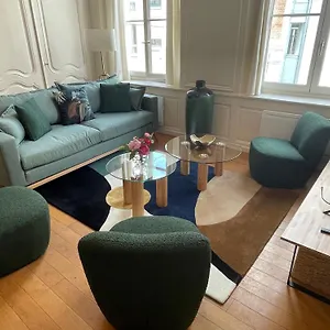 Apartment De Louise